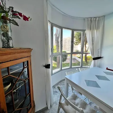 Διαμέρισμα Luminoso Y Espacioso Apartamento De Playa! *