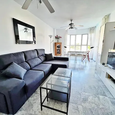 Luminoso Y Espacioso Apartamento De Playa! Appartement Fuengirola
