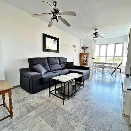 Luminoso Y Espacioso Apartamento De Playa! 公寓